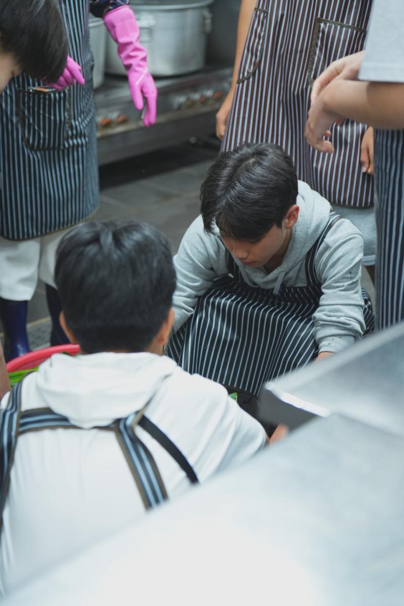 중고등부의 섬김-102